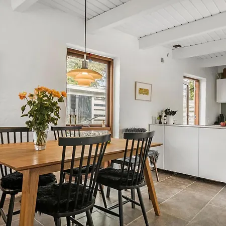 1 Bedroom Pet Friendly In * Egå