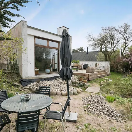 1 Bedroom Pet Friendly In Egå